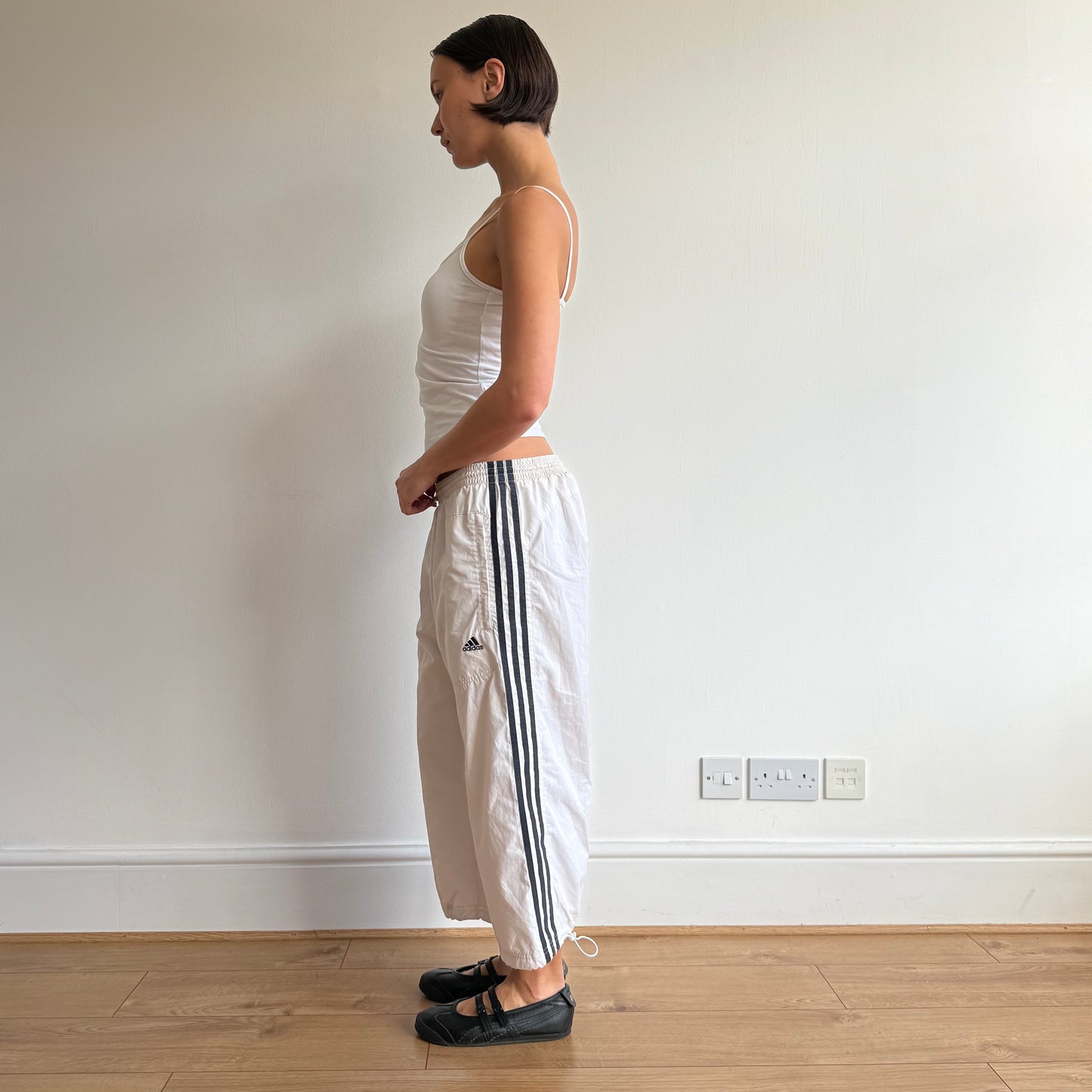 White Adidas toggle capris - Size M