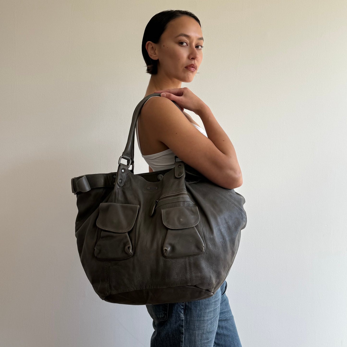 Grey leather buckle bag - One Size