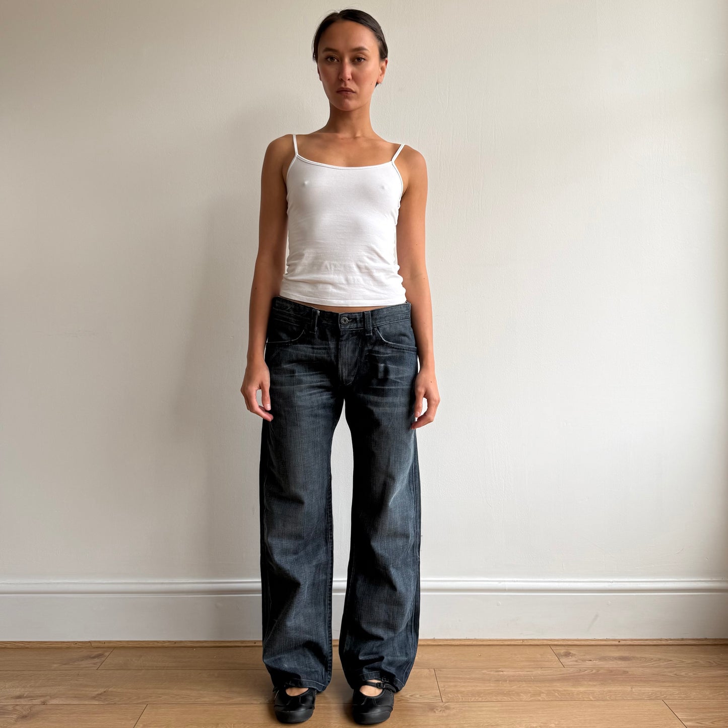 Levi’s star cinch back jeans - Size 34x32