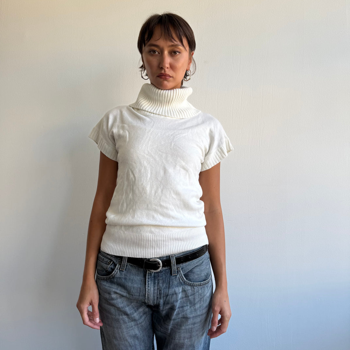 Cream short sleeve roll neck slouchy knit - Size M