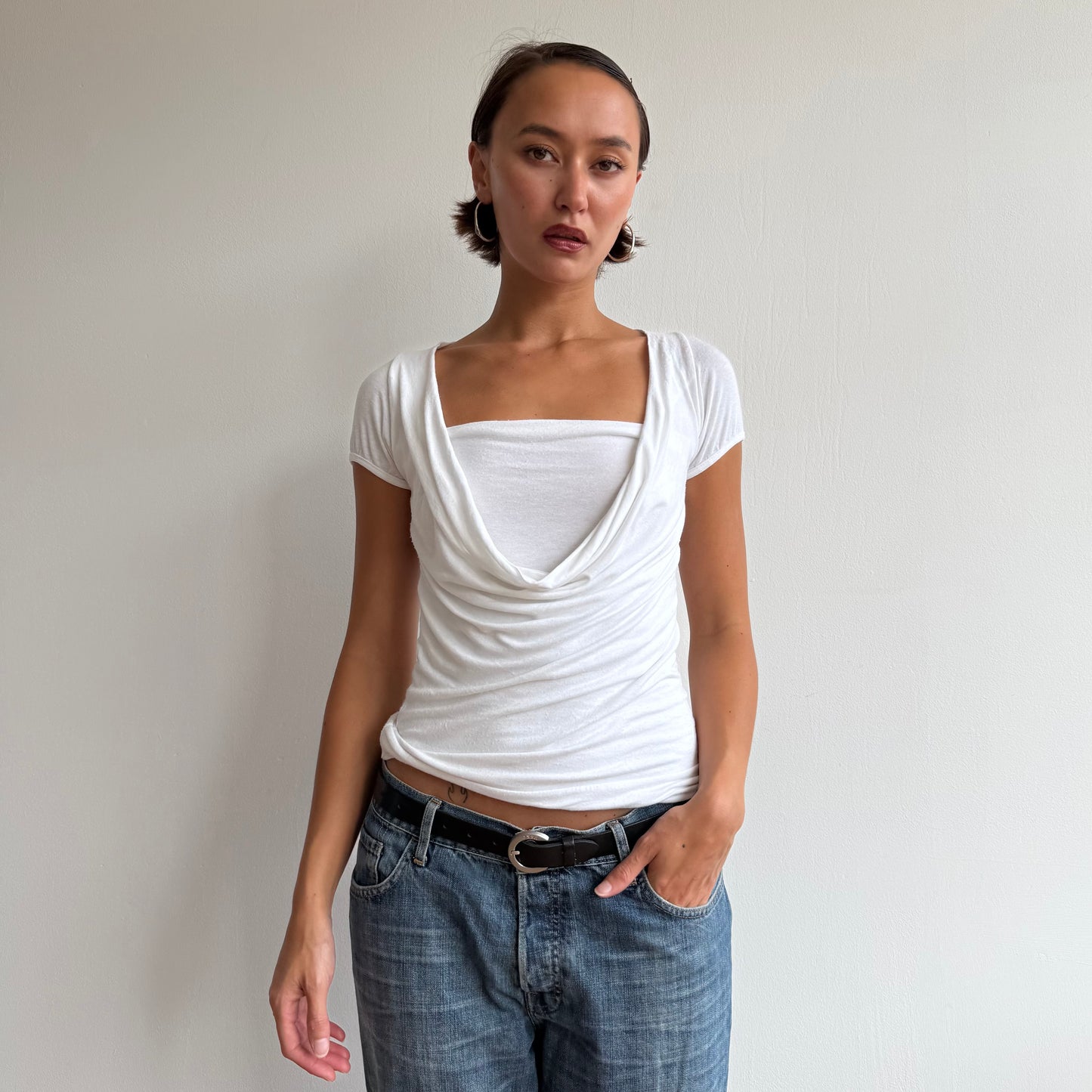 White cowl double layer keyhole top - Size S