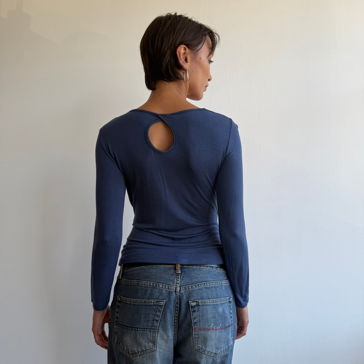 Blue keyhole wrap front top - Size S