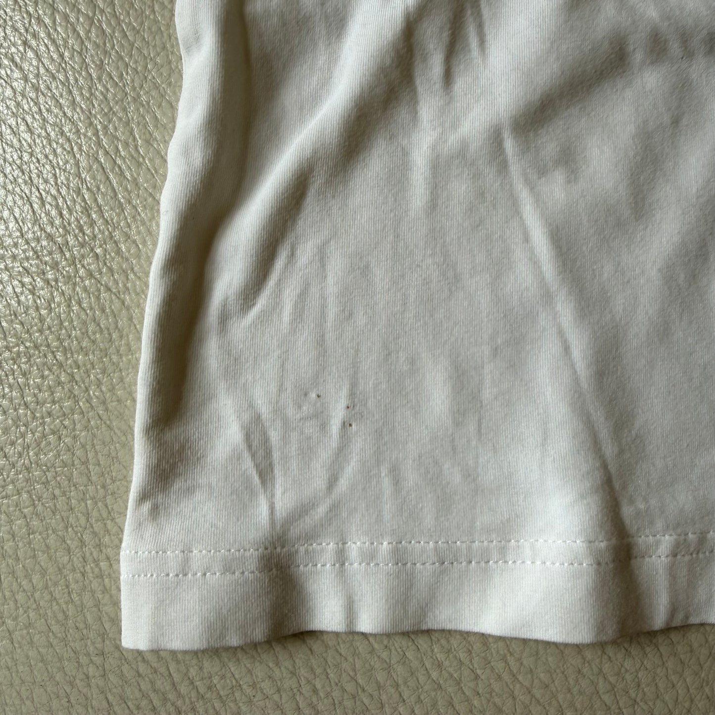 White Nike keyhole top - Size S