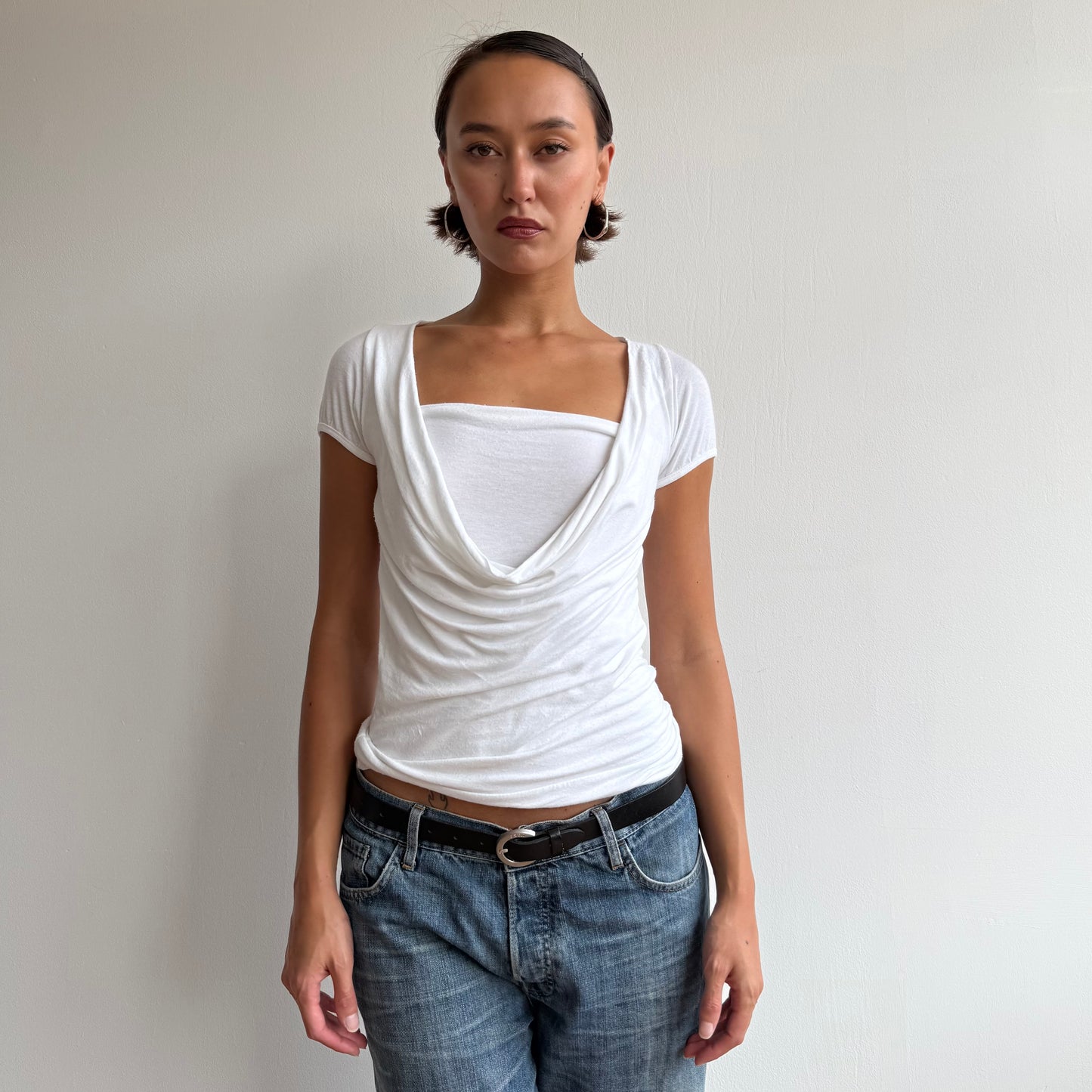 White cowl double layer keyhole top - Size S