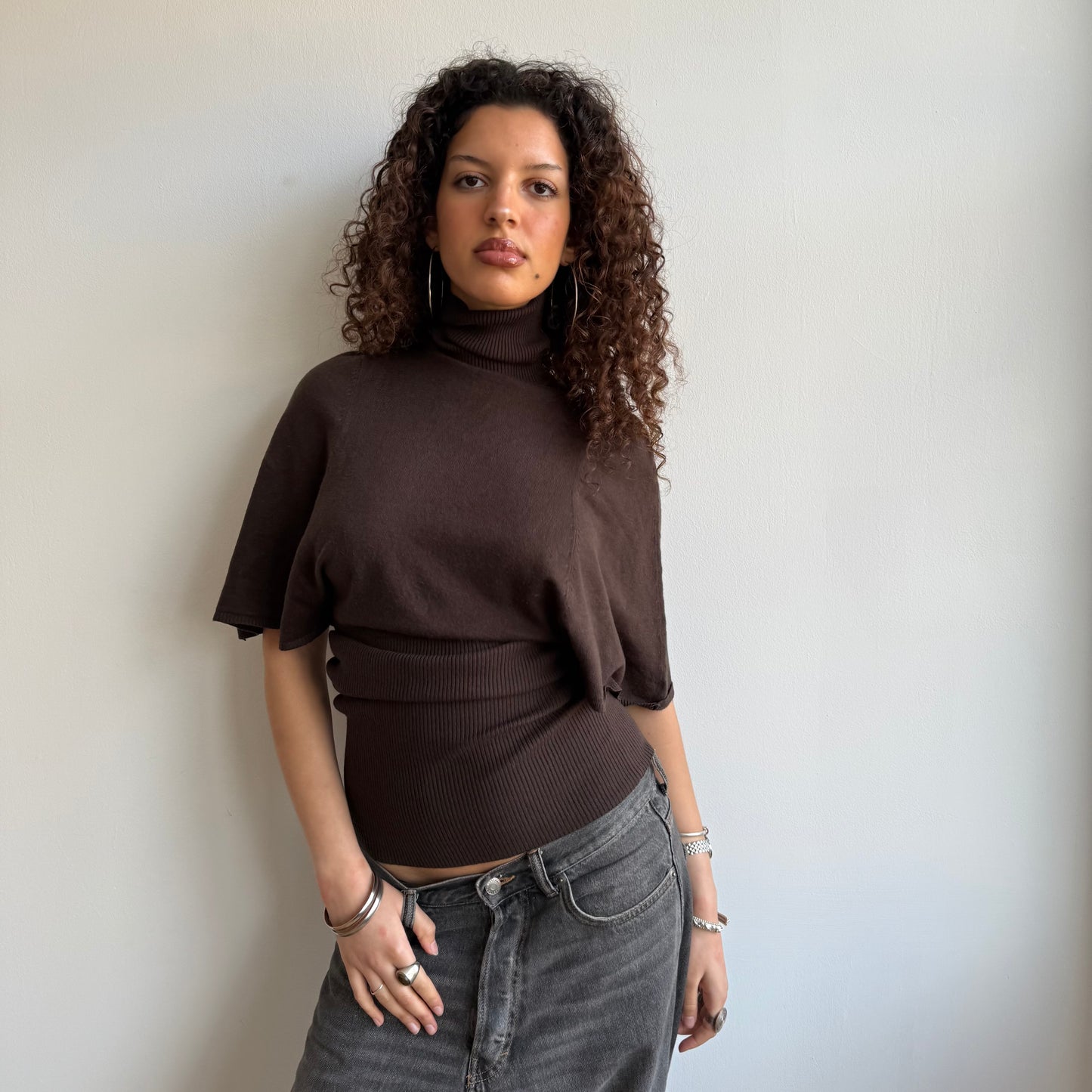 Brown slouchy roll neck - Size M