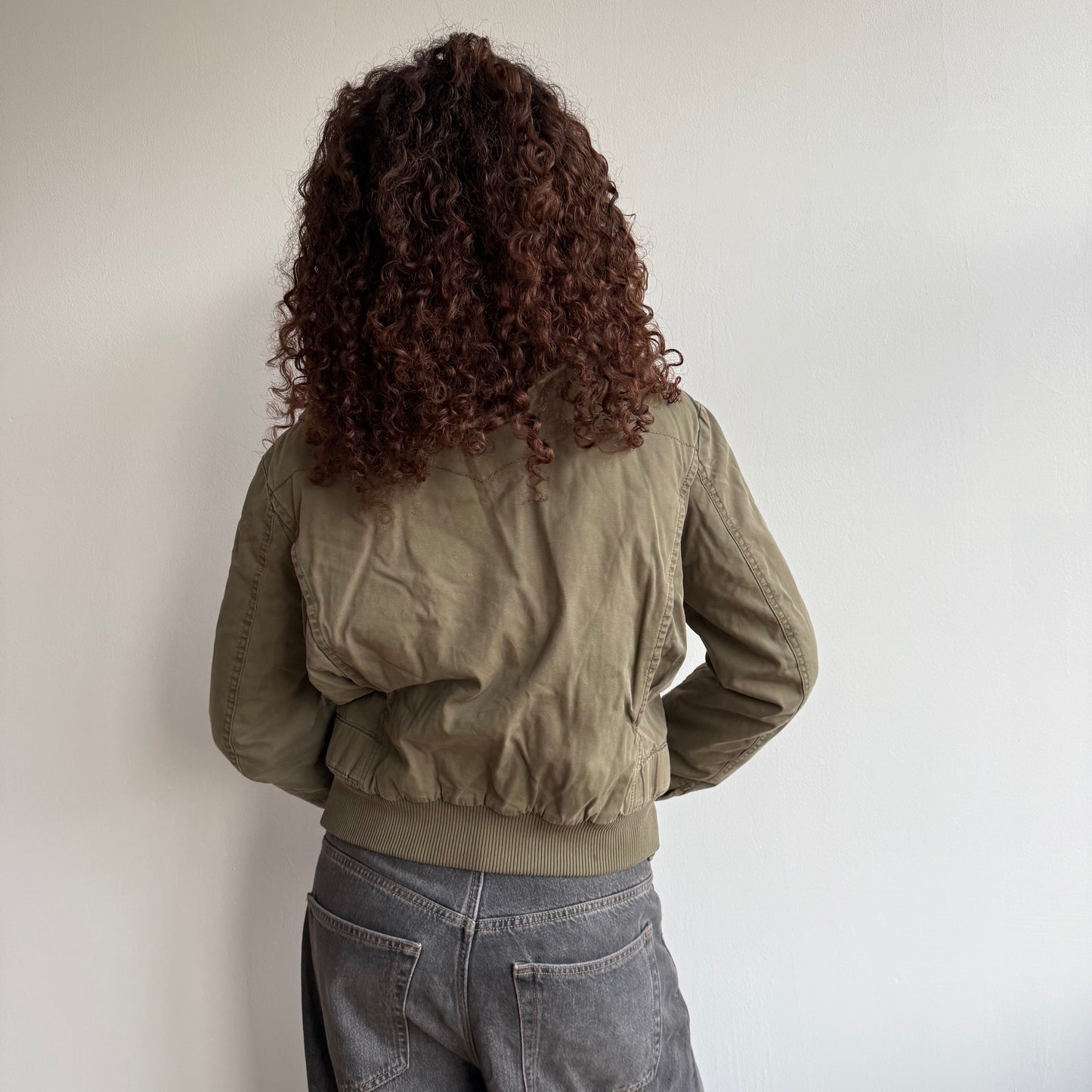 Khaki Levi’s bomber - Size M