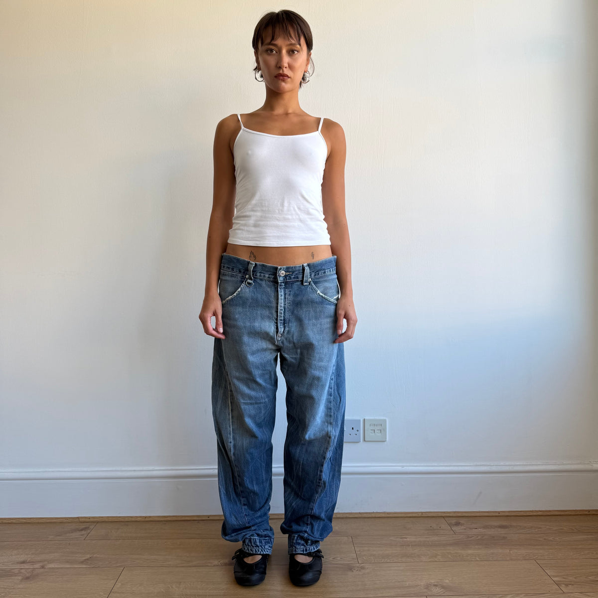 Levi’s Engineered button back jeans - Size 32x34
