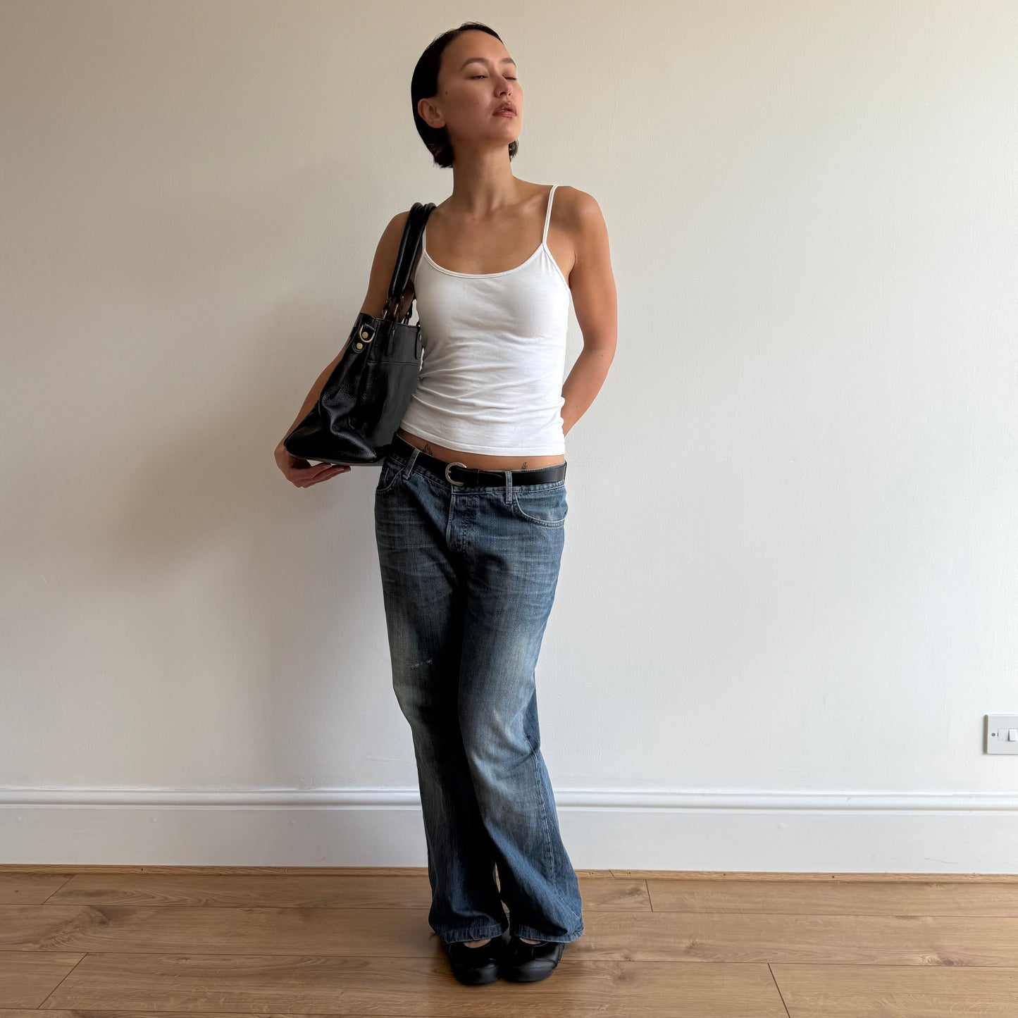 Black leather ‘firkin’ bag - One Size
