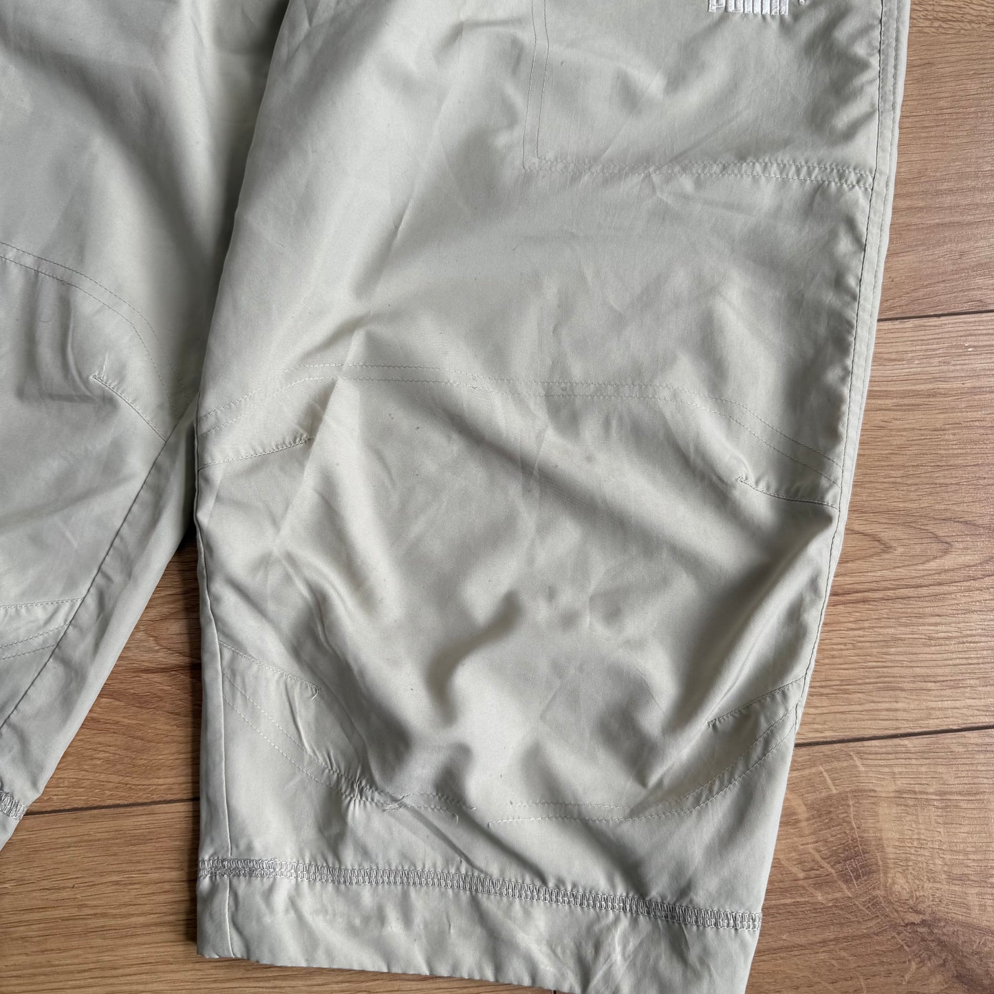 Beige Puma capris - Size L