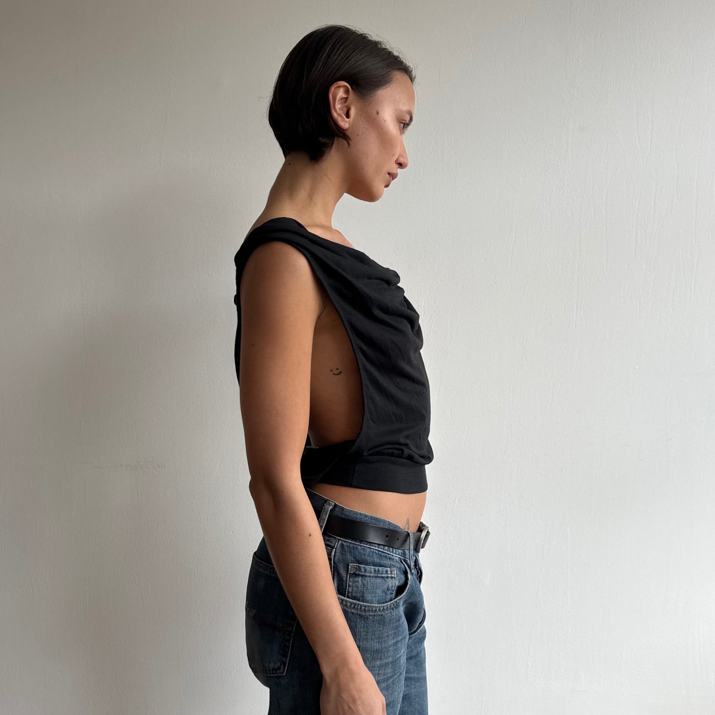 Backless keyhole tie top - Size S