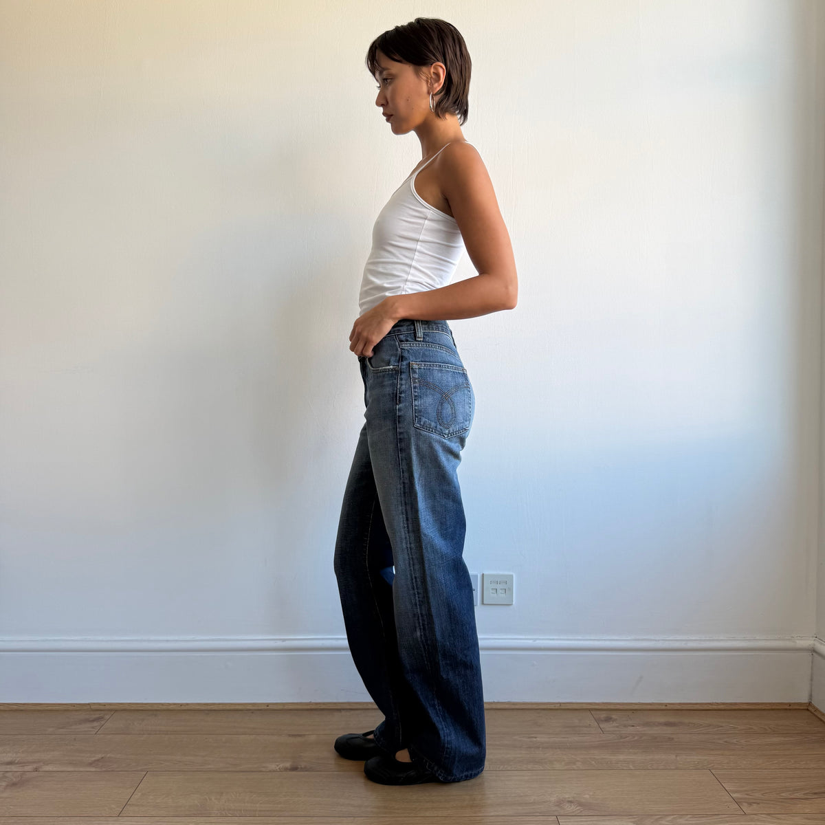 Calvin Klein mid wash jeans - Size 28x34