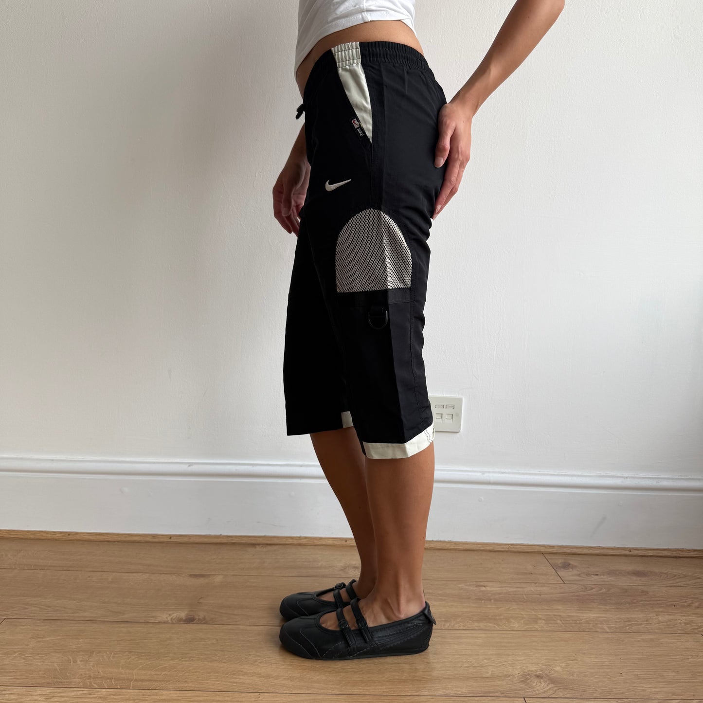 Black d-ring Nike capris - Size XXS/XS