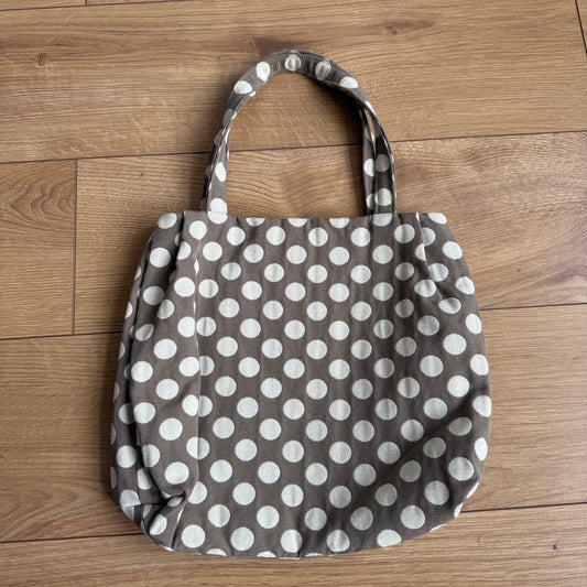 Taupe polka dot bag