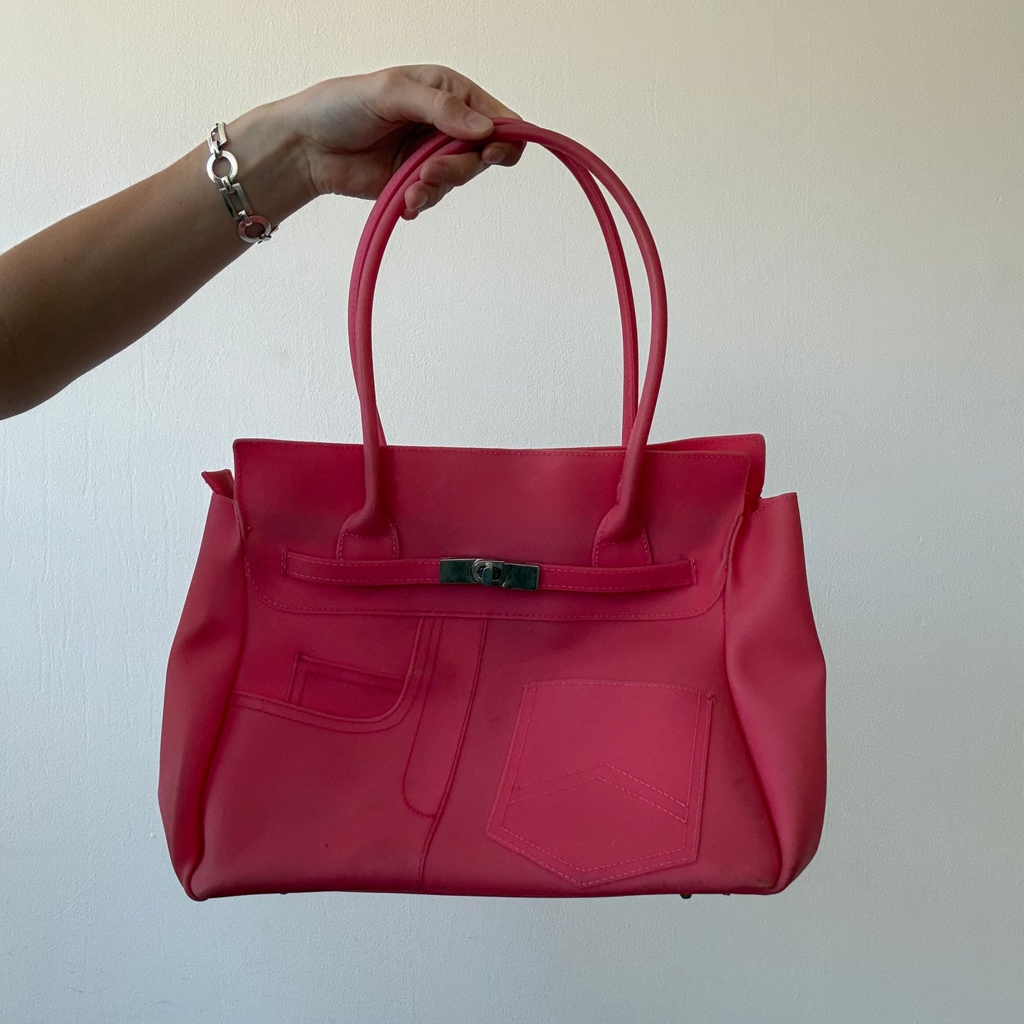 Hot pink jelly ‘firkin’ bag - One Size