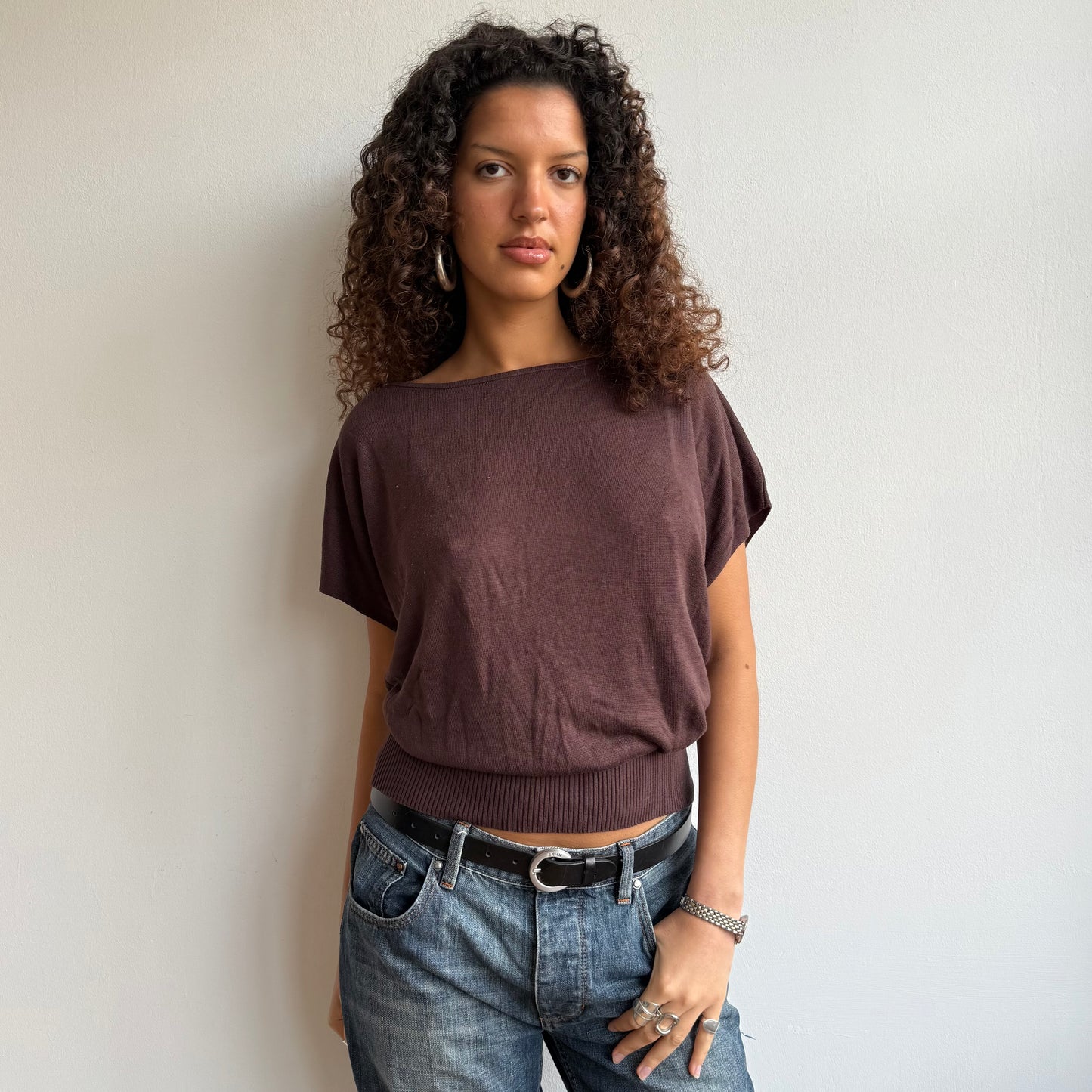 Brown slouchy short sleeve knit - Size S/M