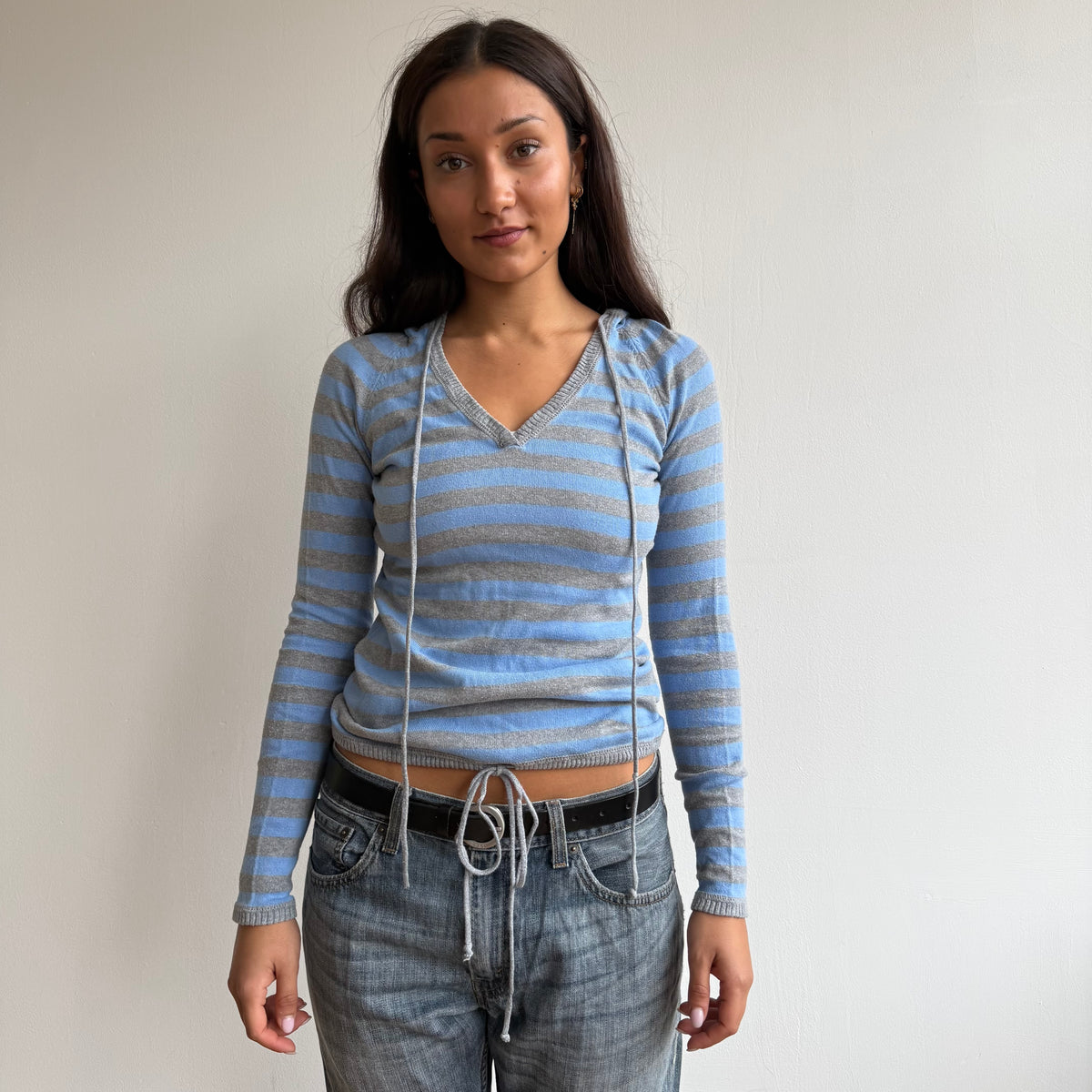 Grey + blue striped knit hoodie - Size S