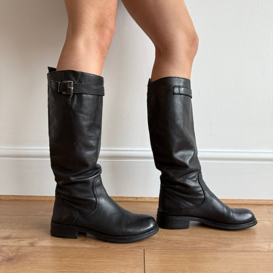 Black 90’s leather boots - Size UK5