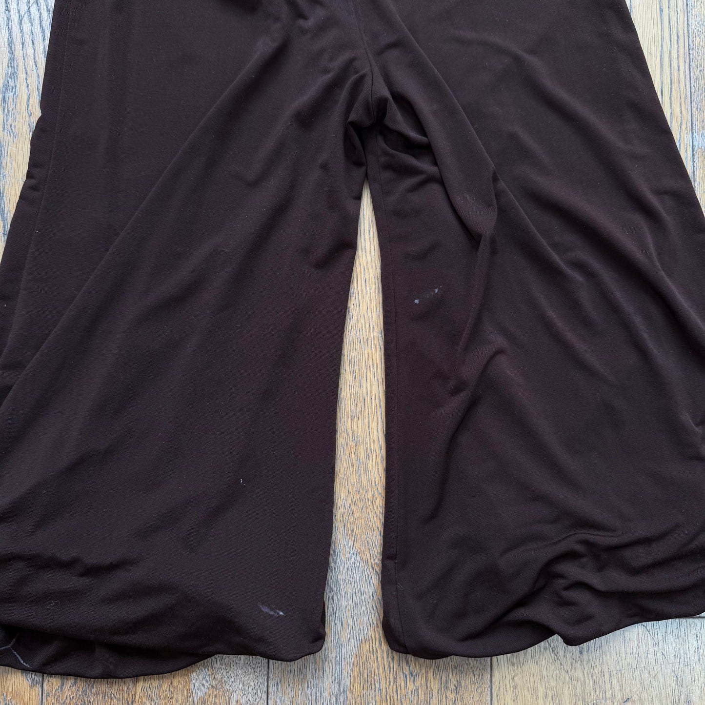 Brown harem bubble capris - Size S