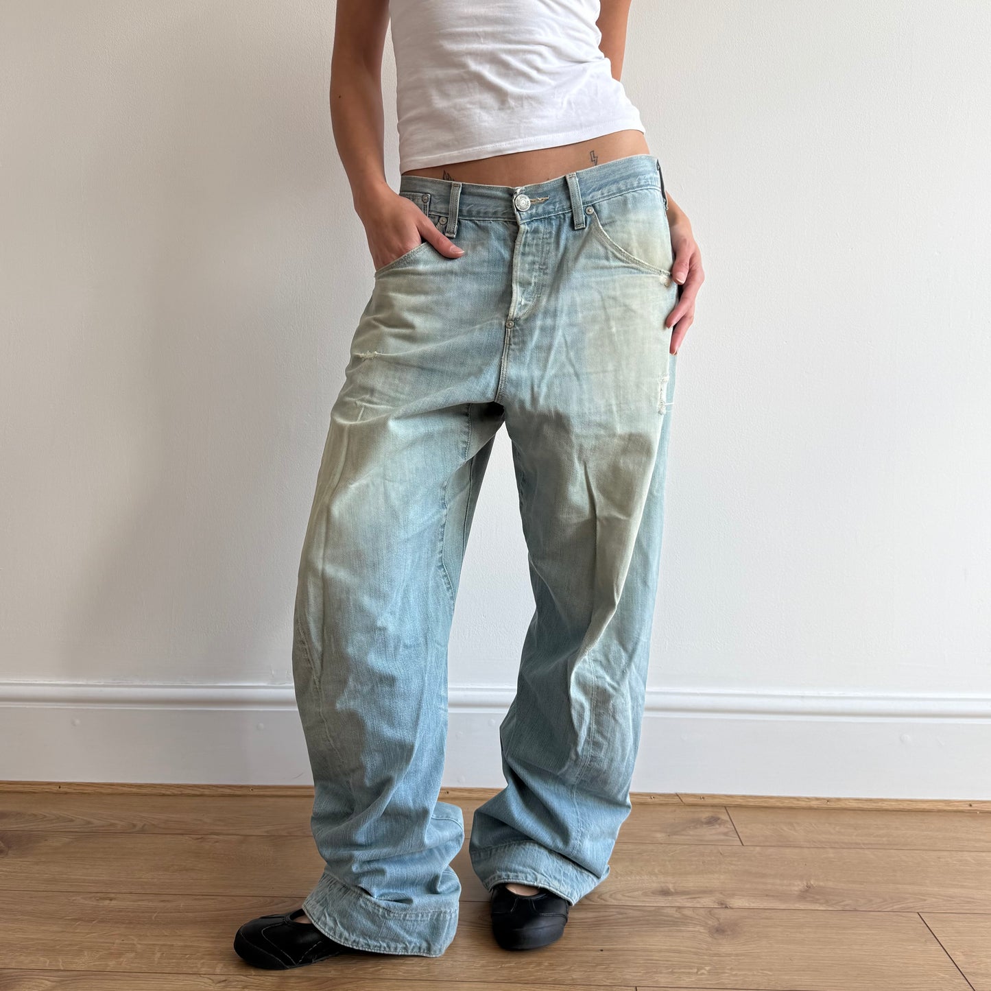Levi’s Engineered cinch jeans - Size 33x34