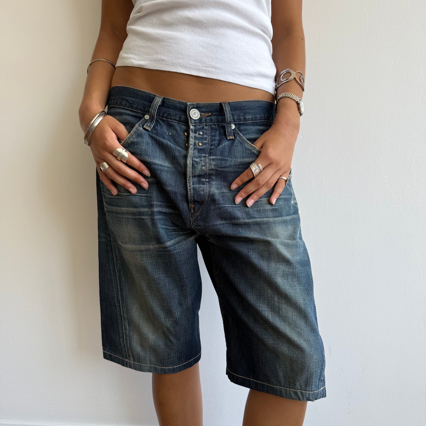 Levi’s Engineered jorts - Size M