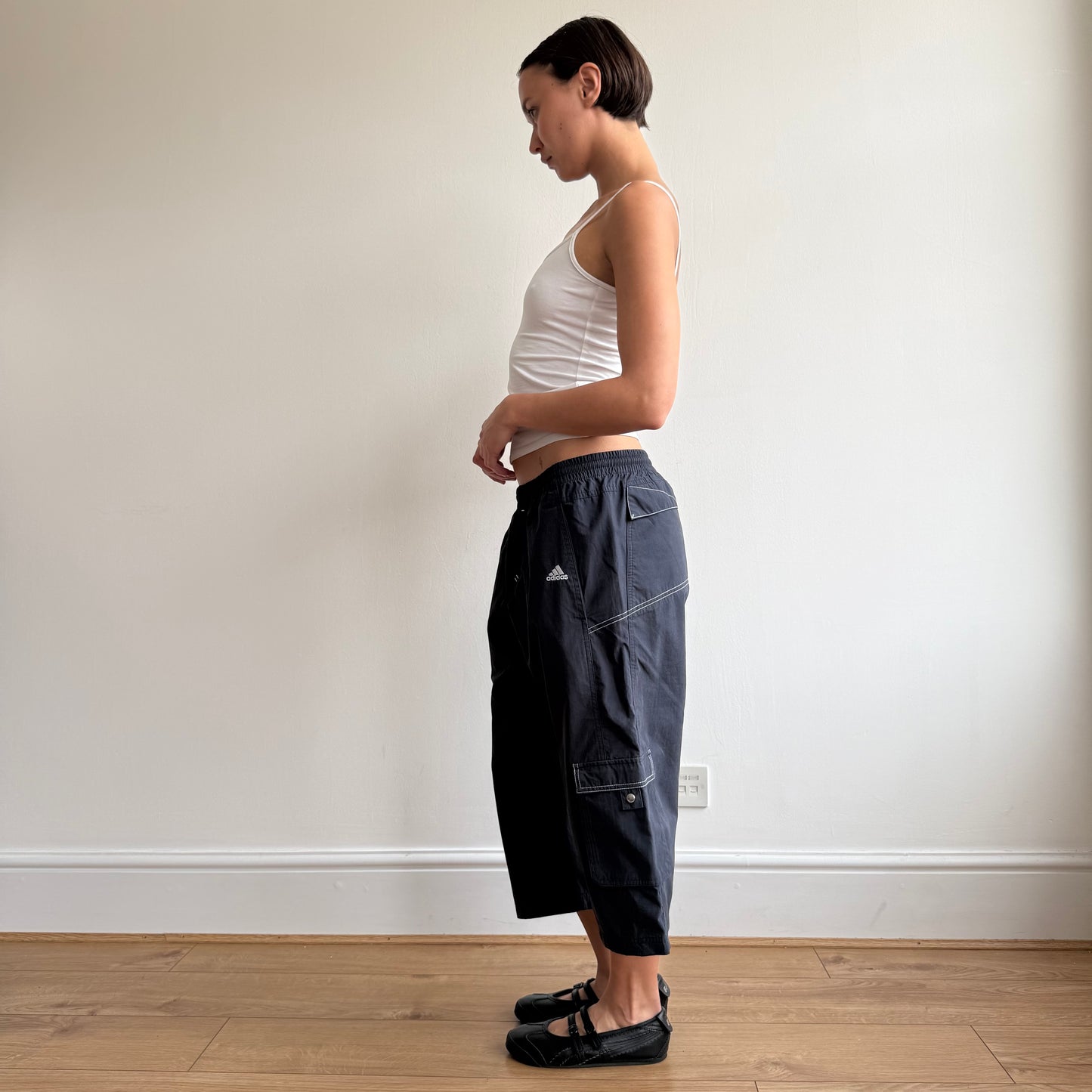 Navy Adidas pocket stitch capris - Size M