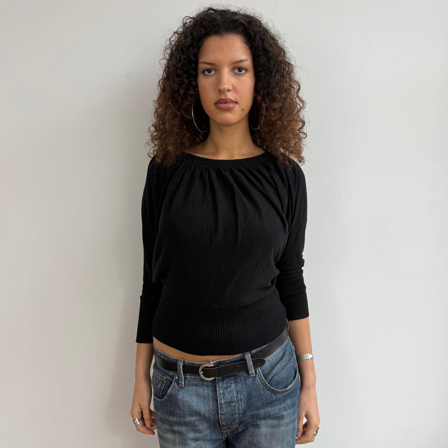 Black batwing 3/4 sleeve knit - Size S