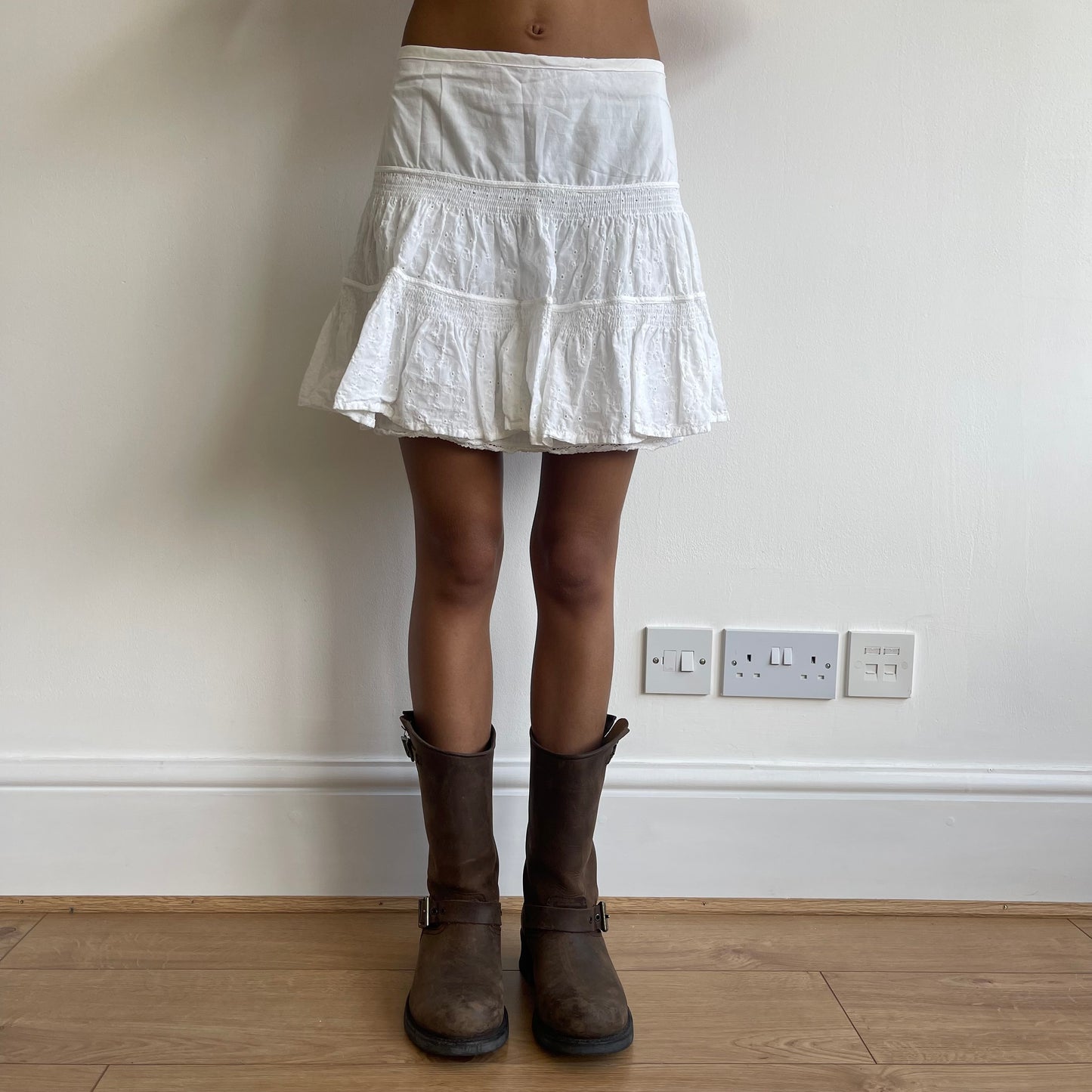 White broderie anglaise mini skirt - Size M