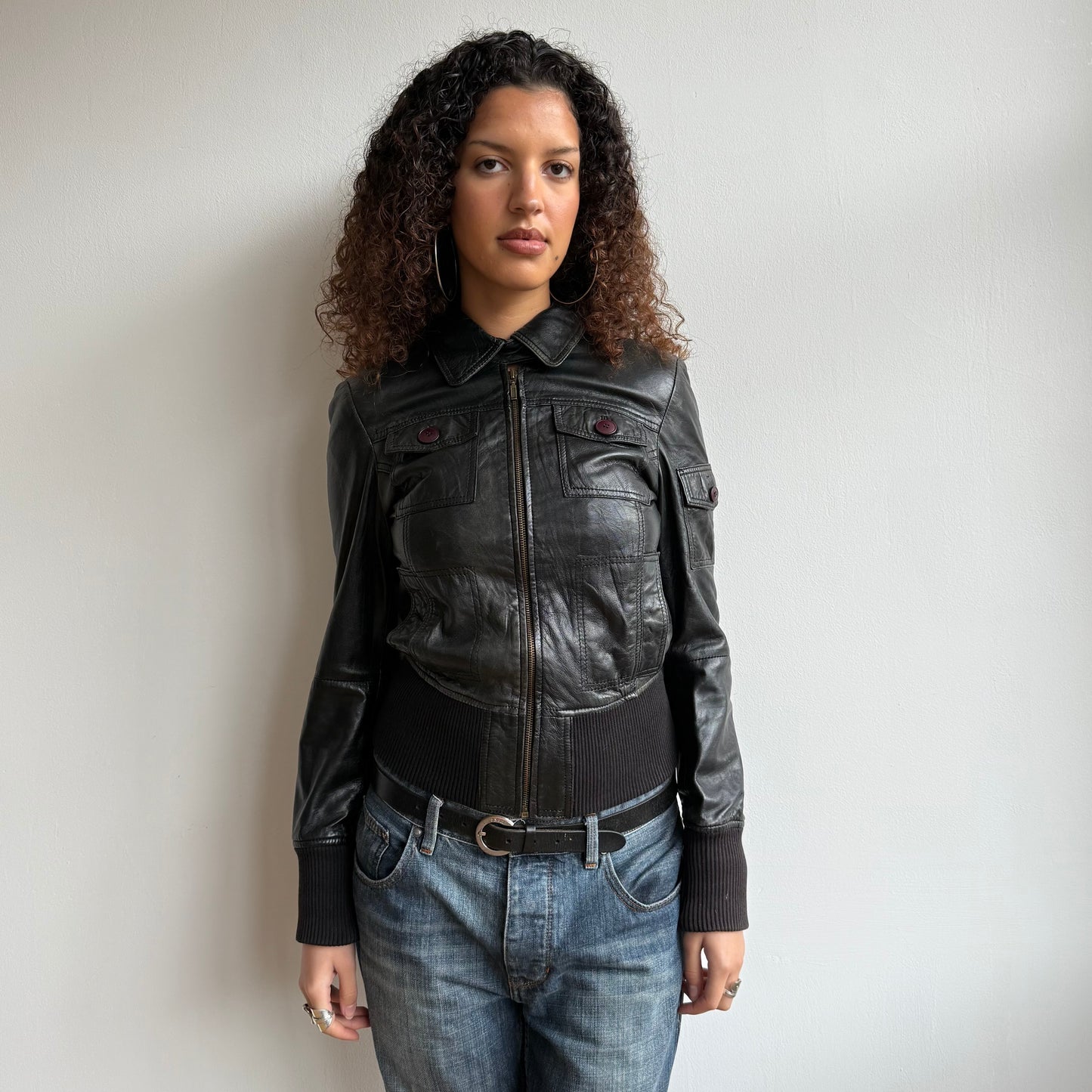 Black leather bomber jacket - Size S/M