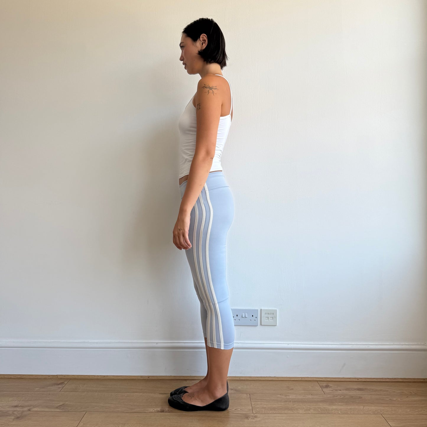Blue Adidas 3-stripe capris - Size S
