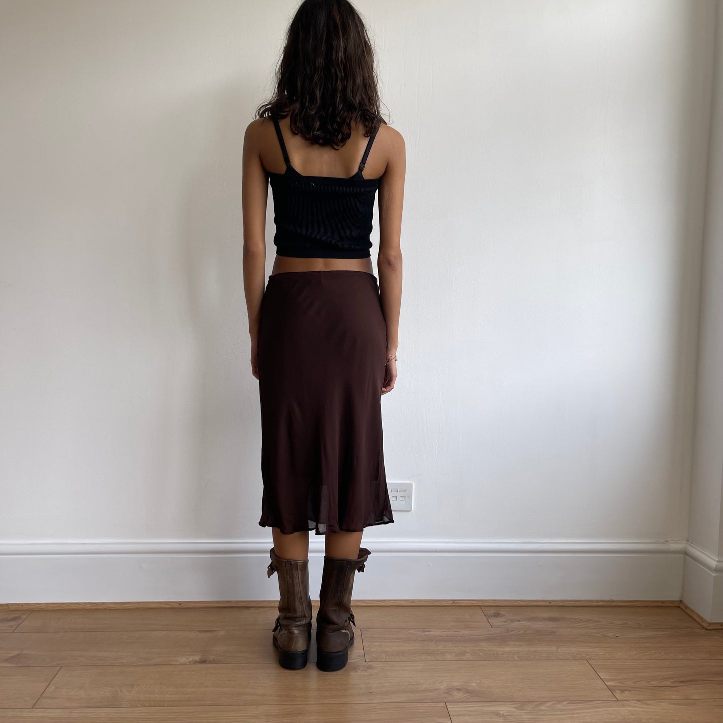 Brown midi skirt with belt - Size XS