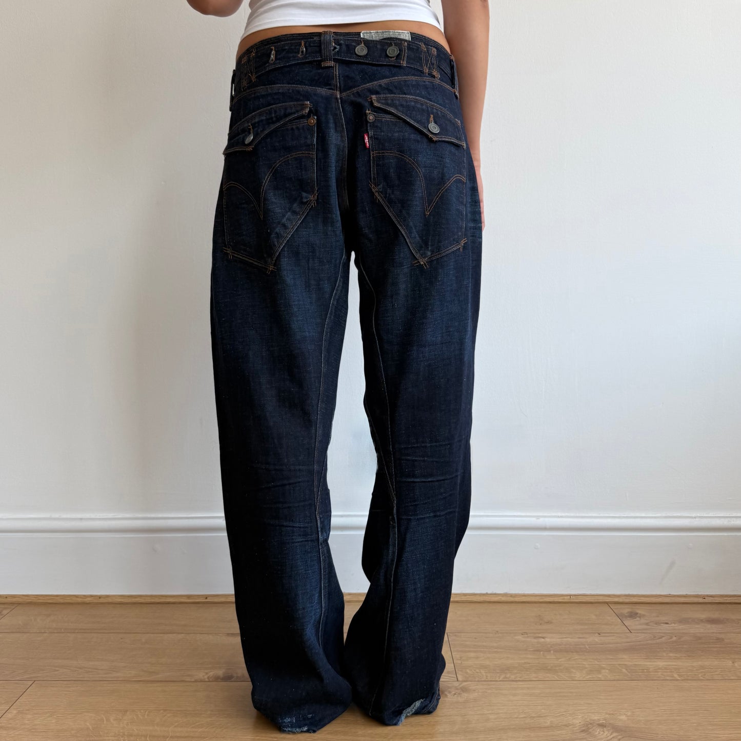 Levi’s Engineered dark wash button jeans - Size 33x34