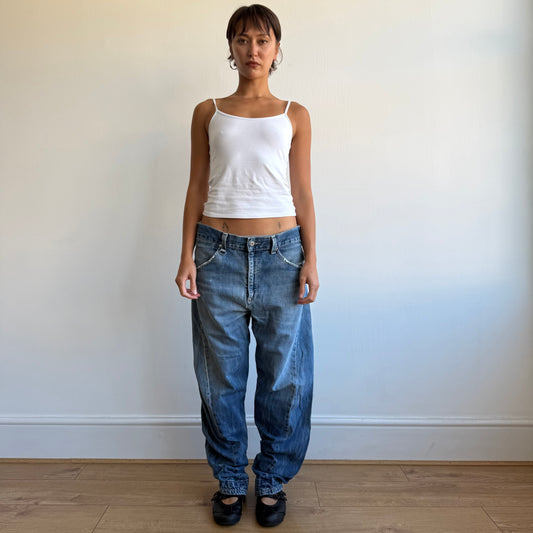 Levi’s Engineered button back jeans - Size 32x34