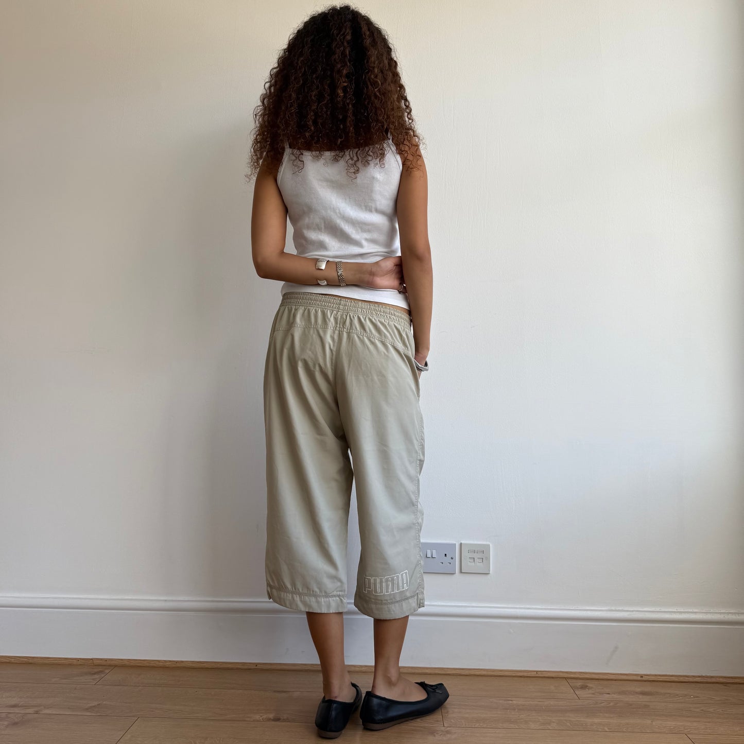 Beige Puma capris - Size L