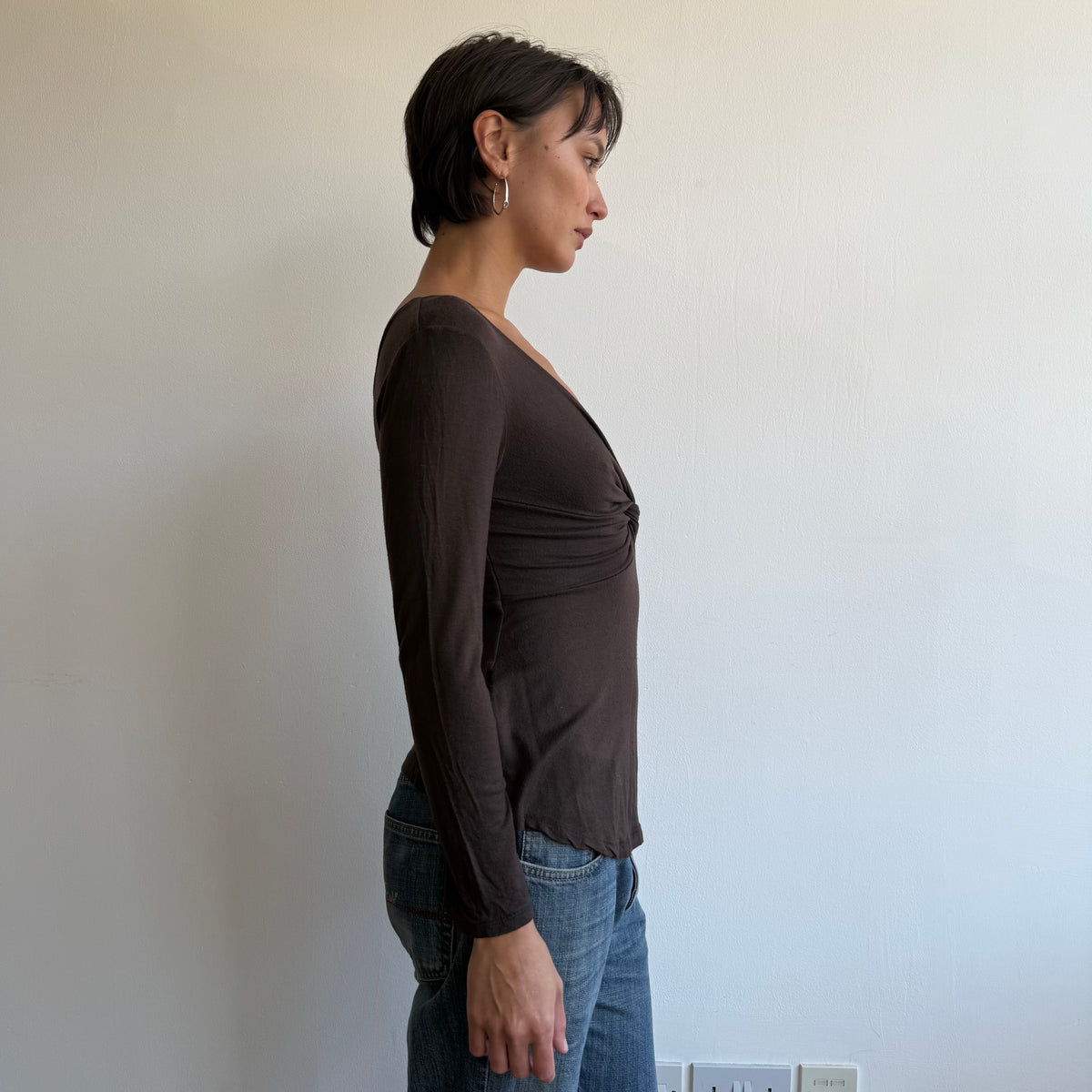 Brown keyhole twist top - Size S