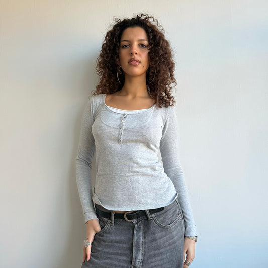 Grey button top - Size S