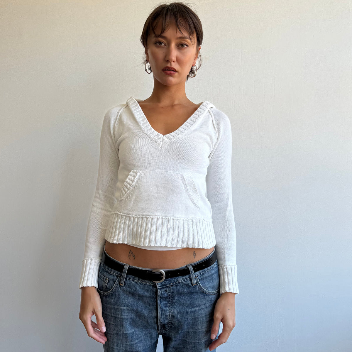 White hooded knit jumper - Size XS