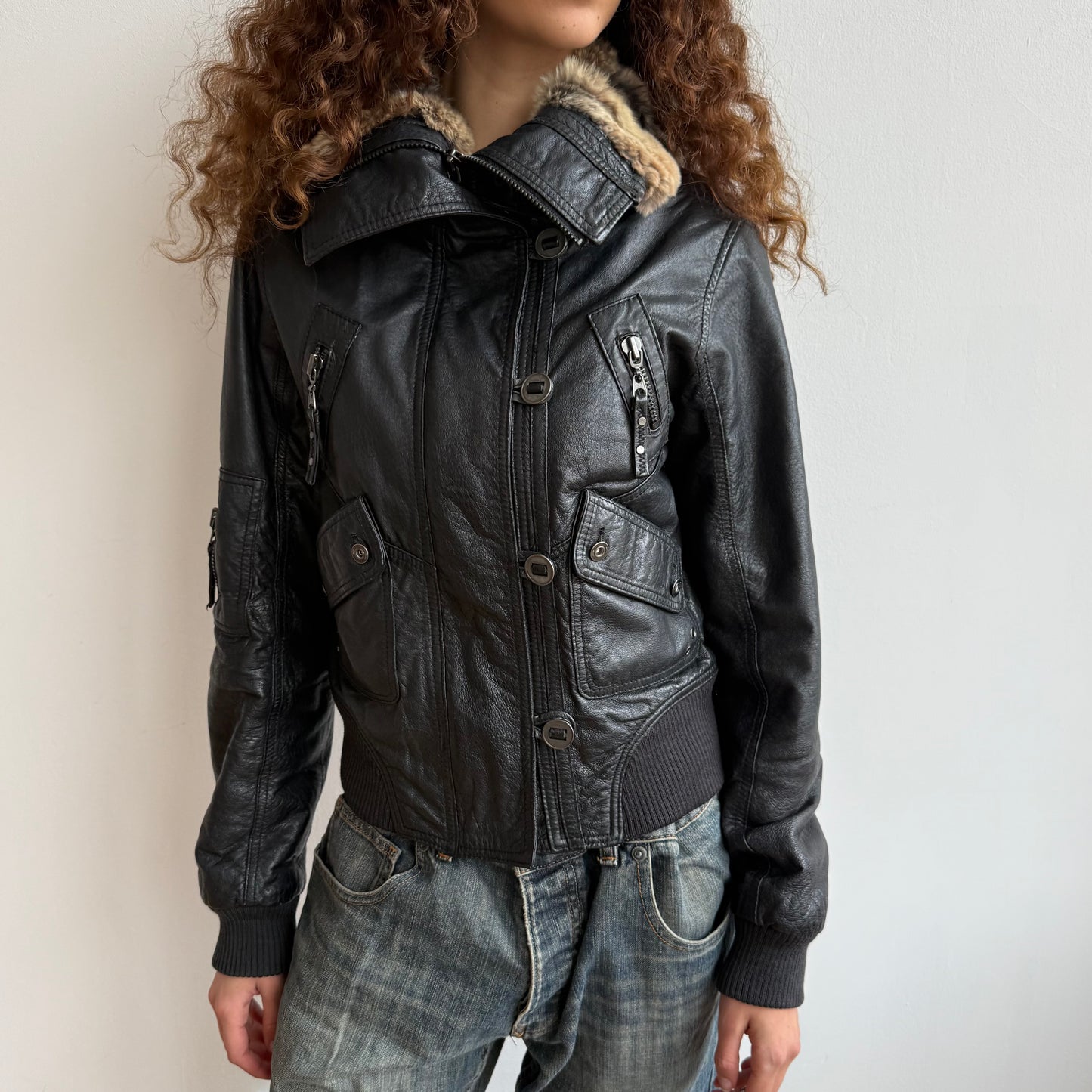 Black leather fur bomber jacket - Size M