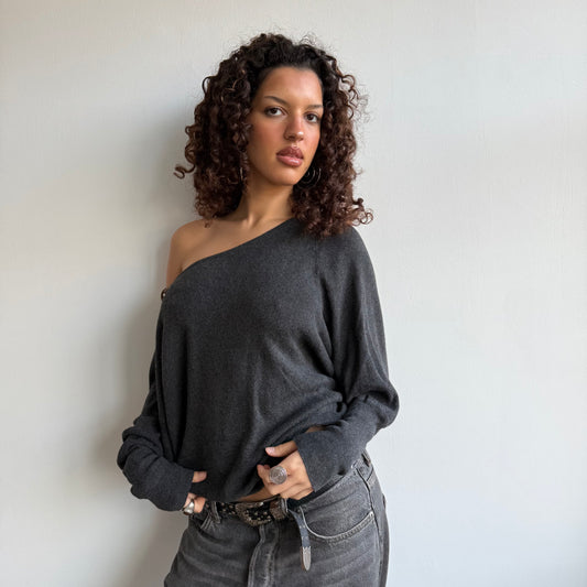 Grey batwing knit - Size M