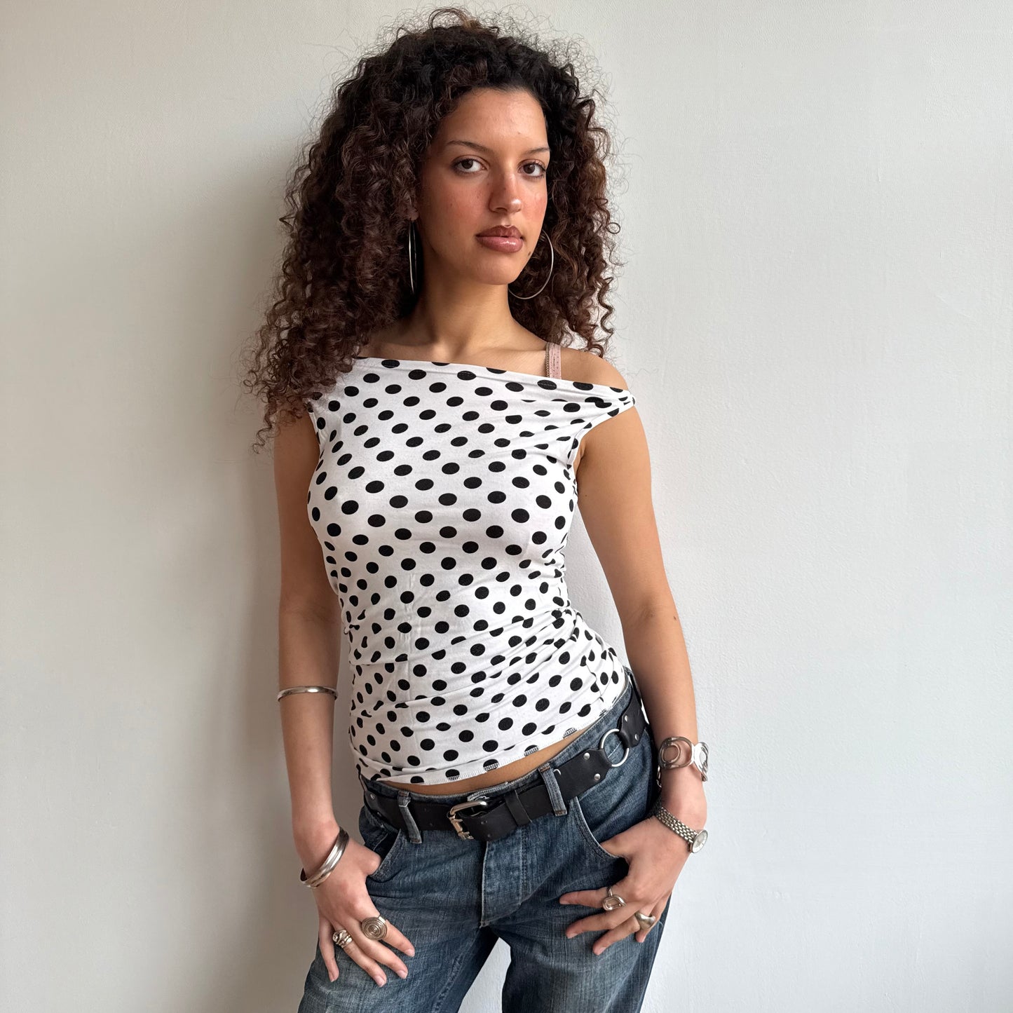 White polka dot top - Size S + L