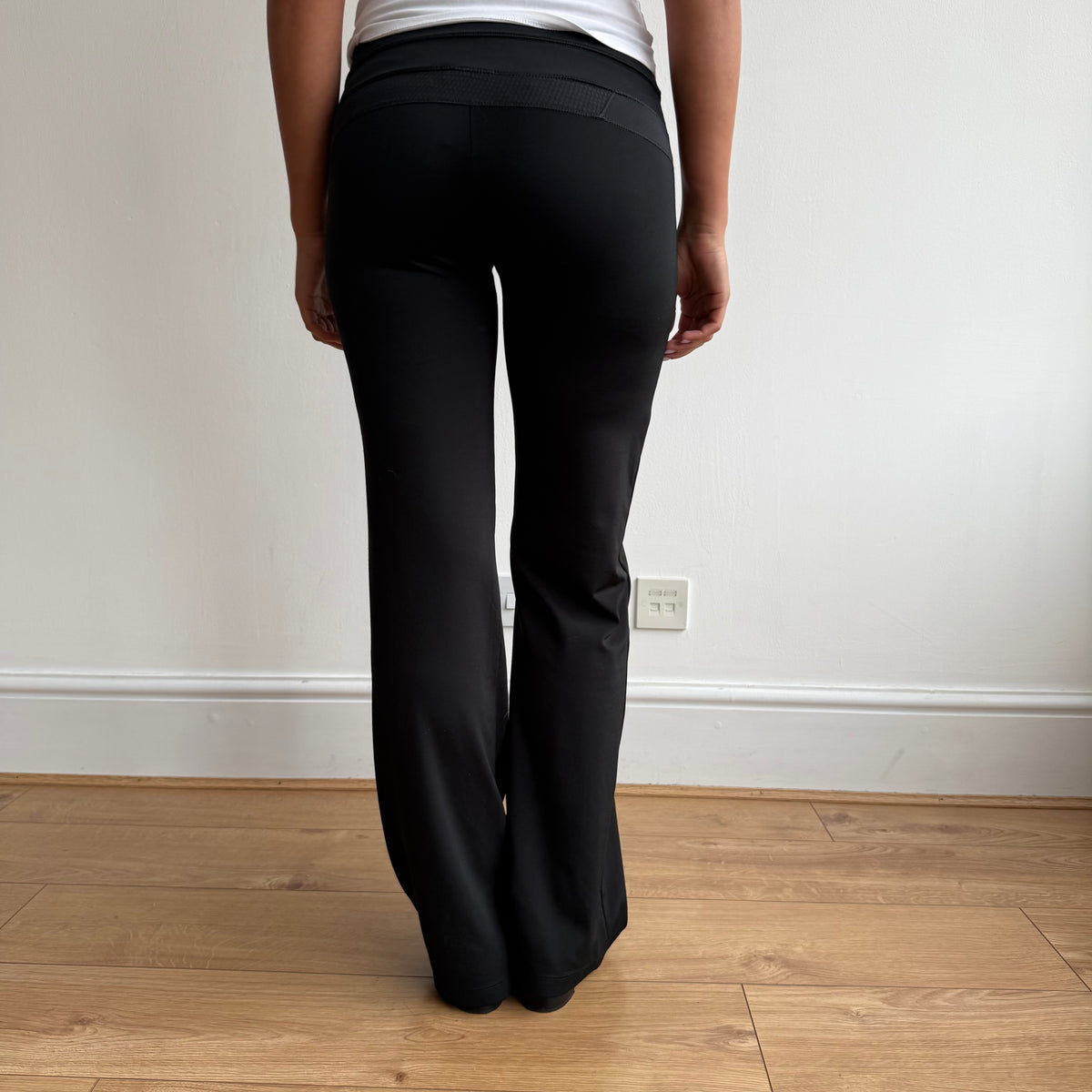 Adidas black 3-stripe yoga pants - Size XS/S