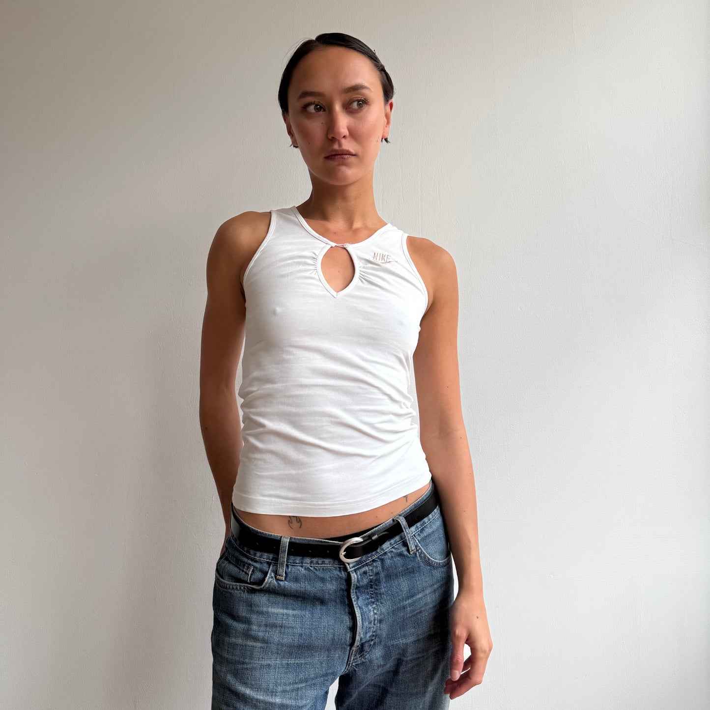 White Nike keyhole top - Size S