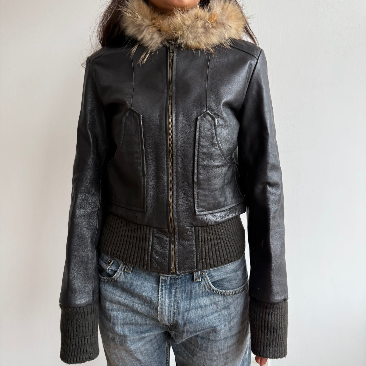Black leather fur hood bomber - Size S