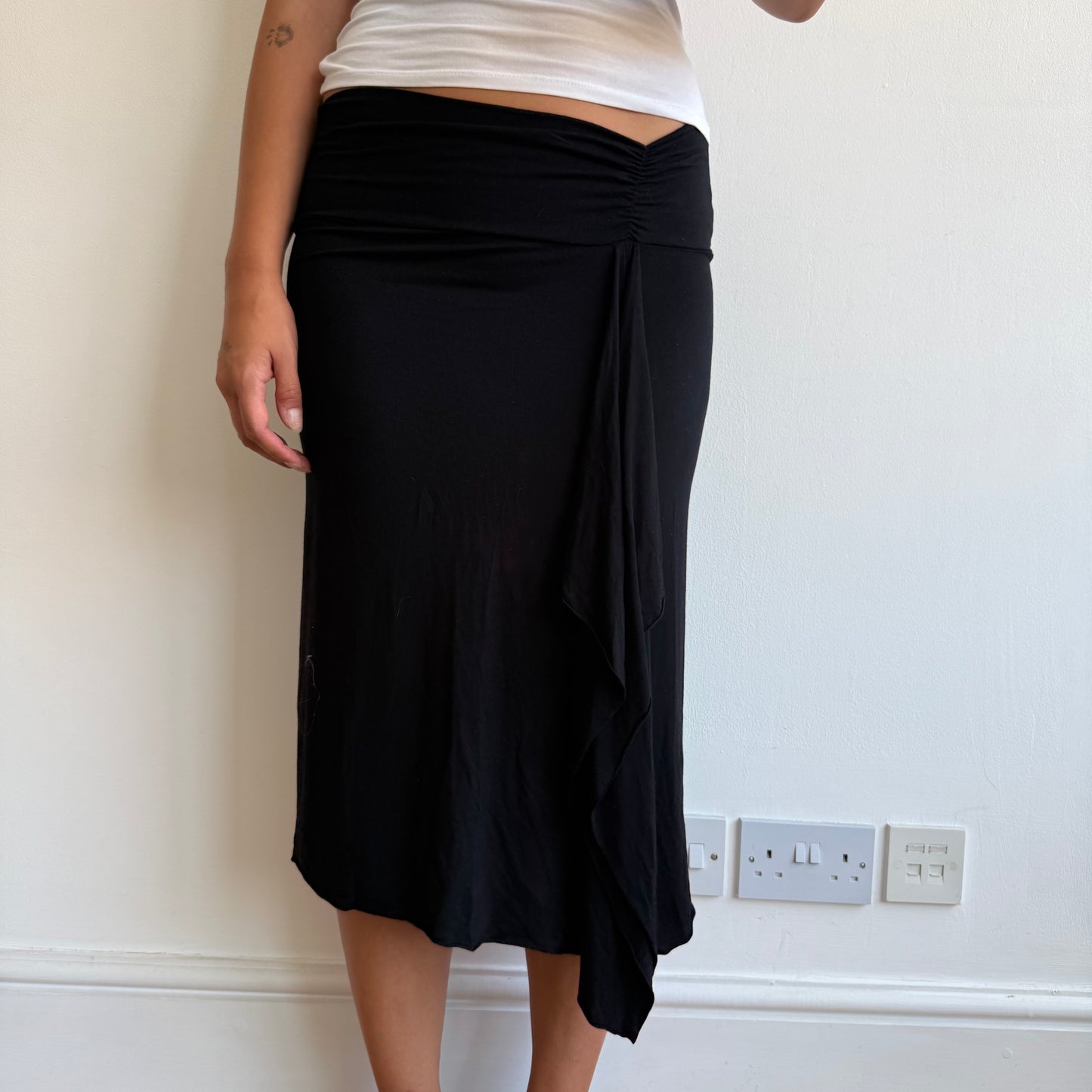 Black twist midi skirt - Size S/M