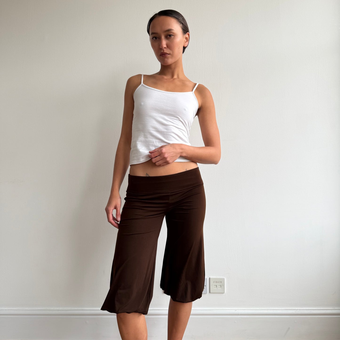 Brown harem bubble capris - Size S