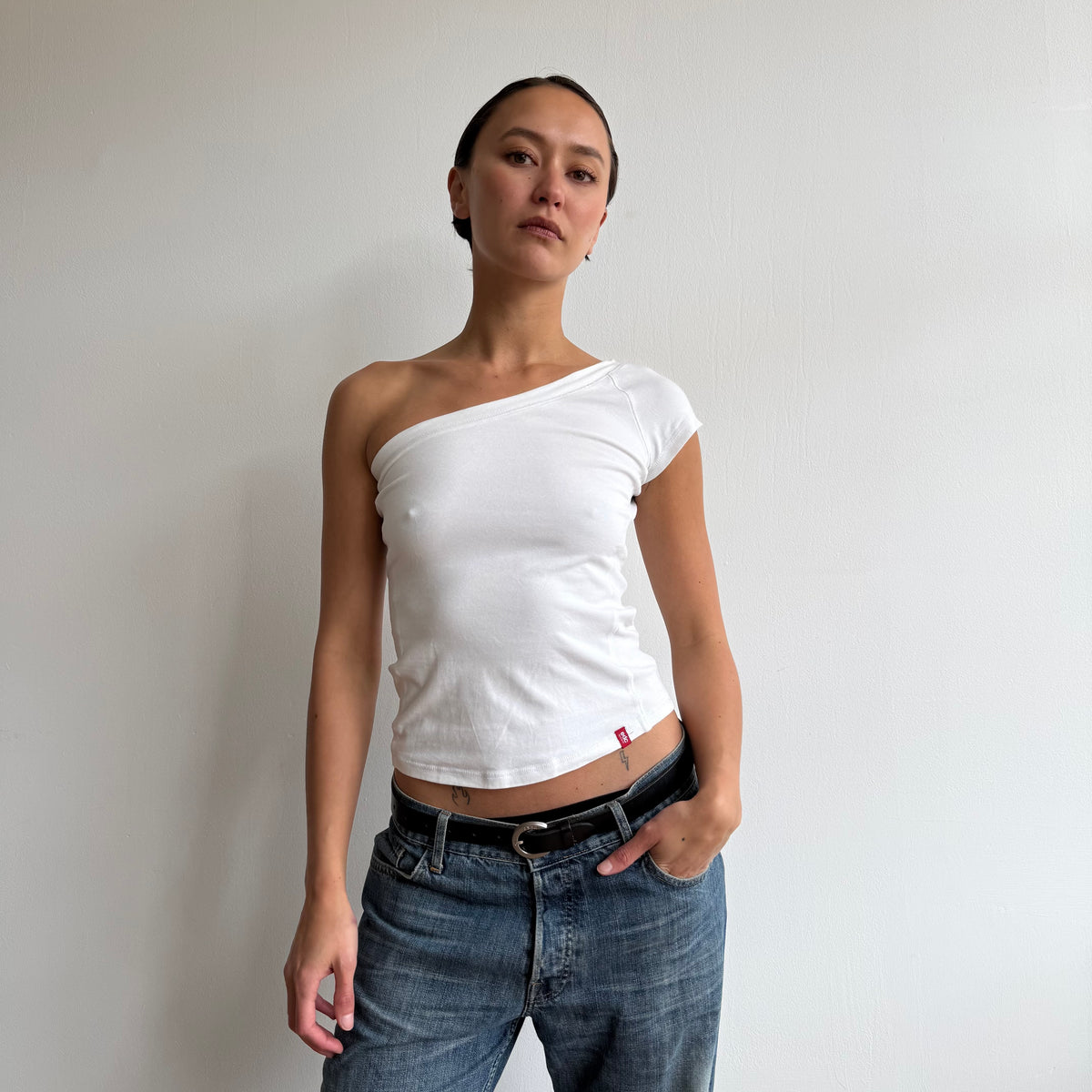 White one shoulder top - Size S