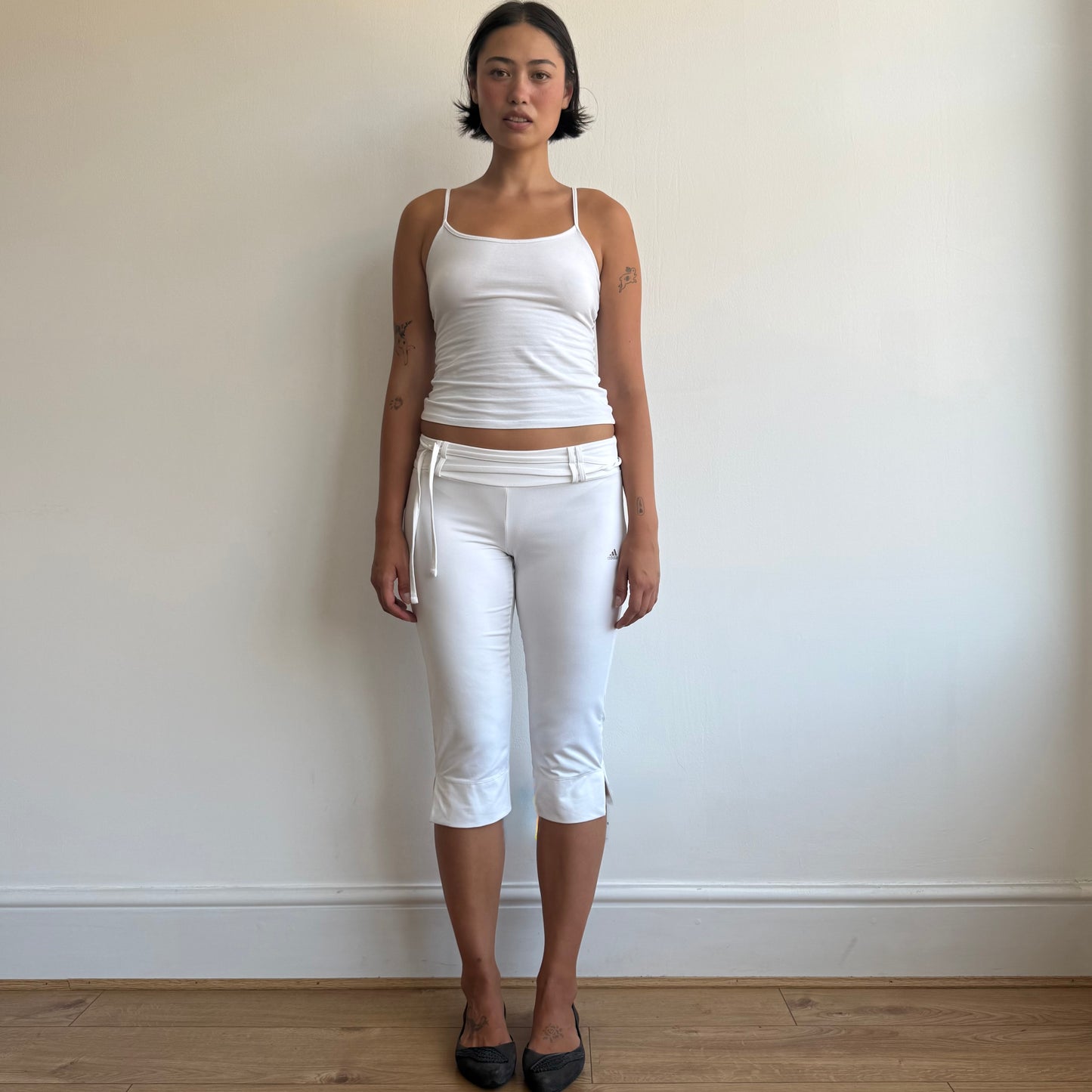 White Adidas tie belt capris - Size S