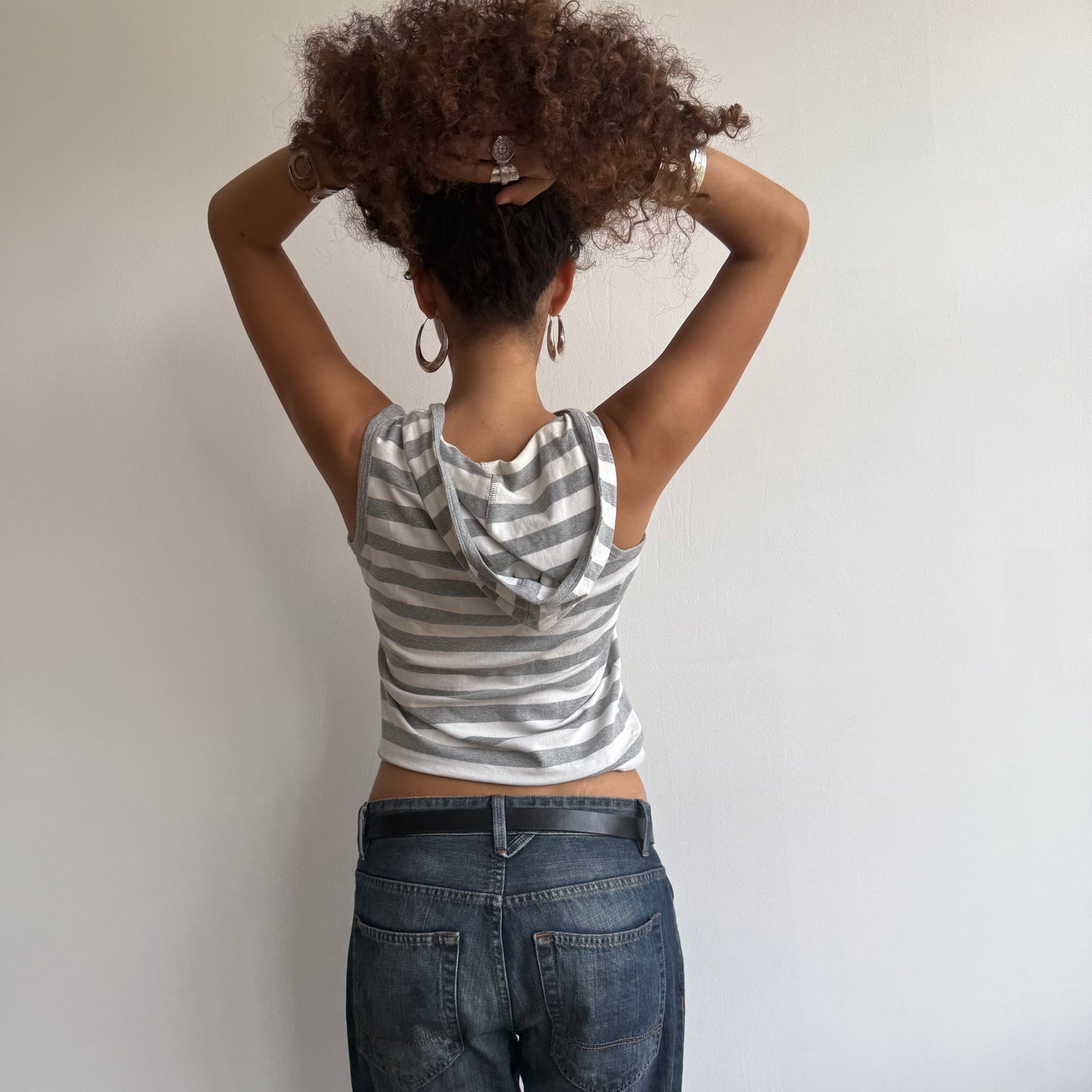 Grey striped sleeveless hoodie - Size M