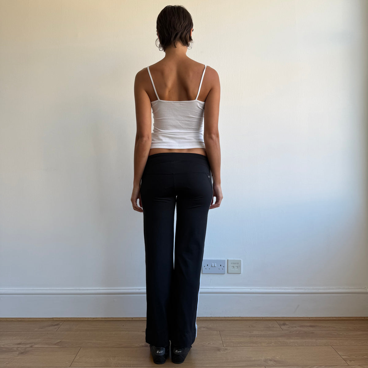 Black Adidas flared yoga pants - Size XS + XS/S