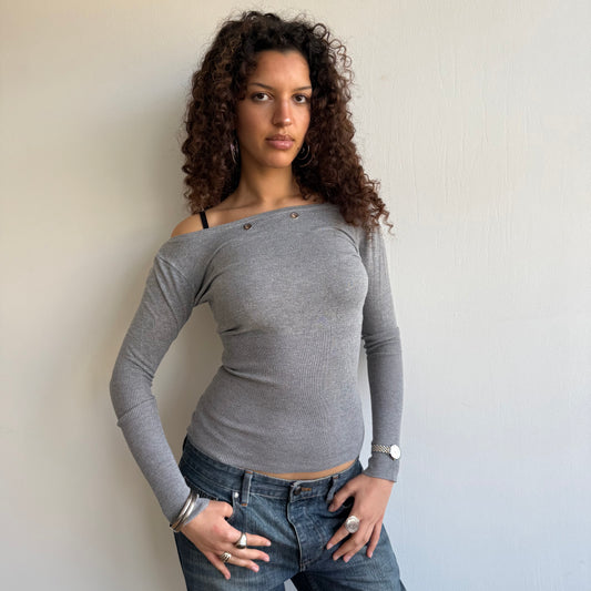 Grey grommet knit - Size S