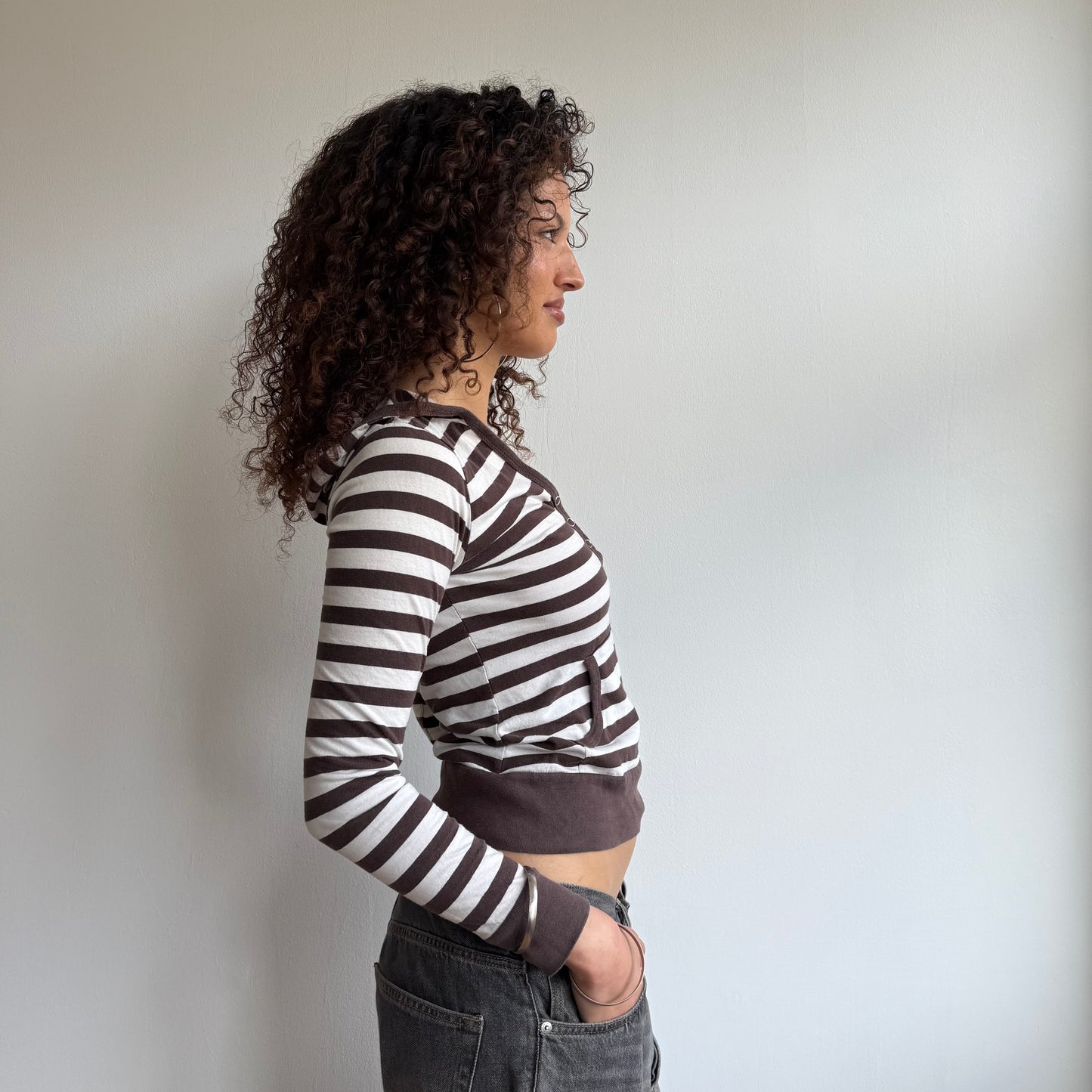 Brown + white striped hooded top - Size S